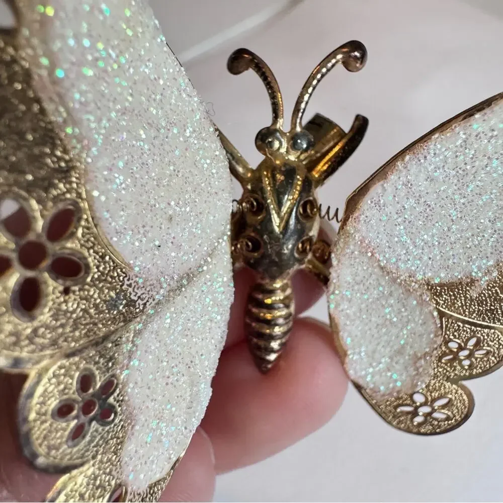 Vintage Gold Tone White Glitter Butterfly Brooch W/ Springs Moving Wings Estate